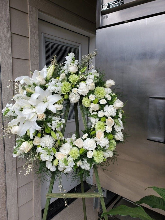 Why Order From a Florist Instead of the Funeral Home?
