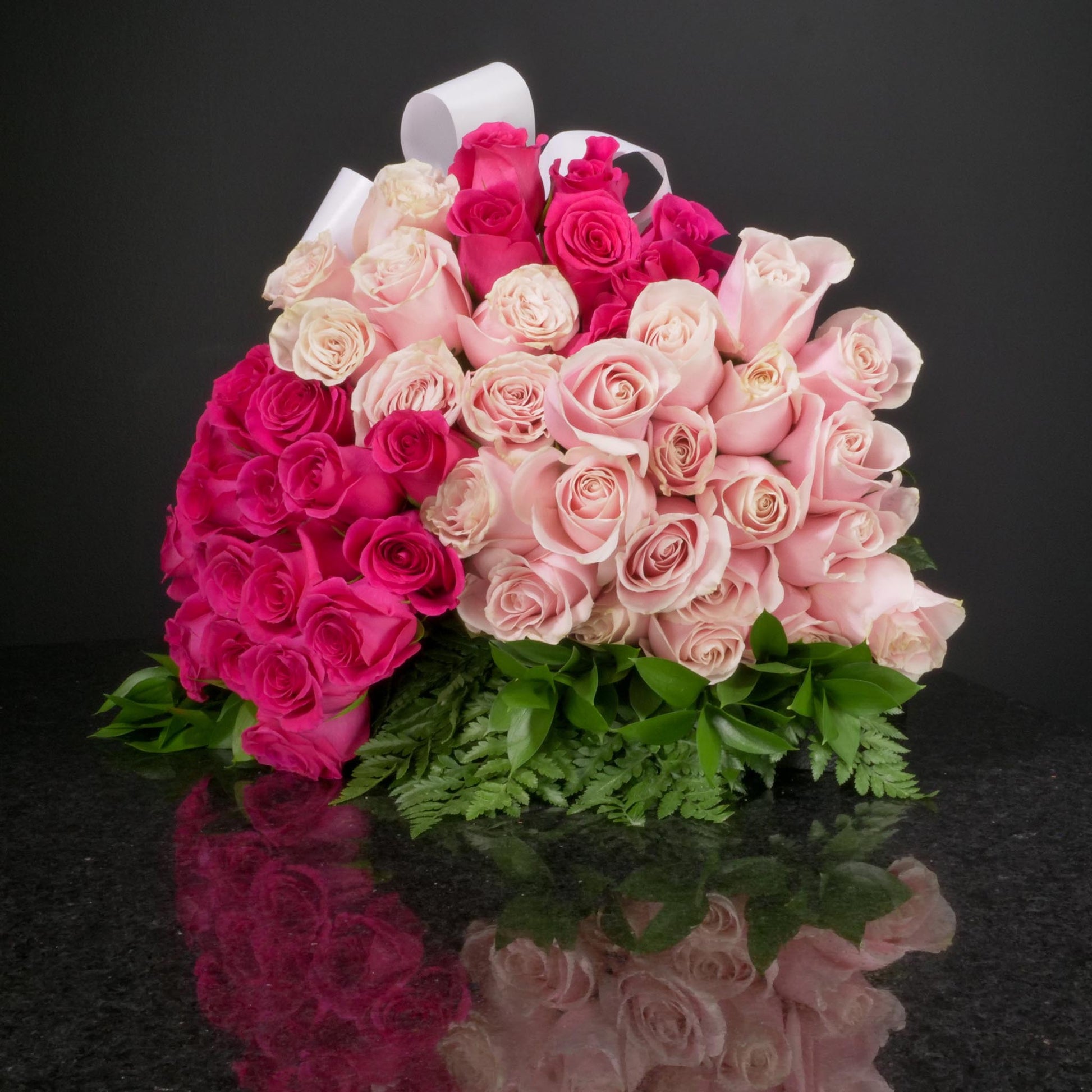  50 Roses / Hand-Tied / Basic